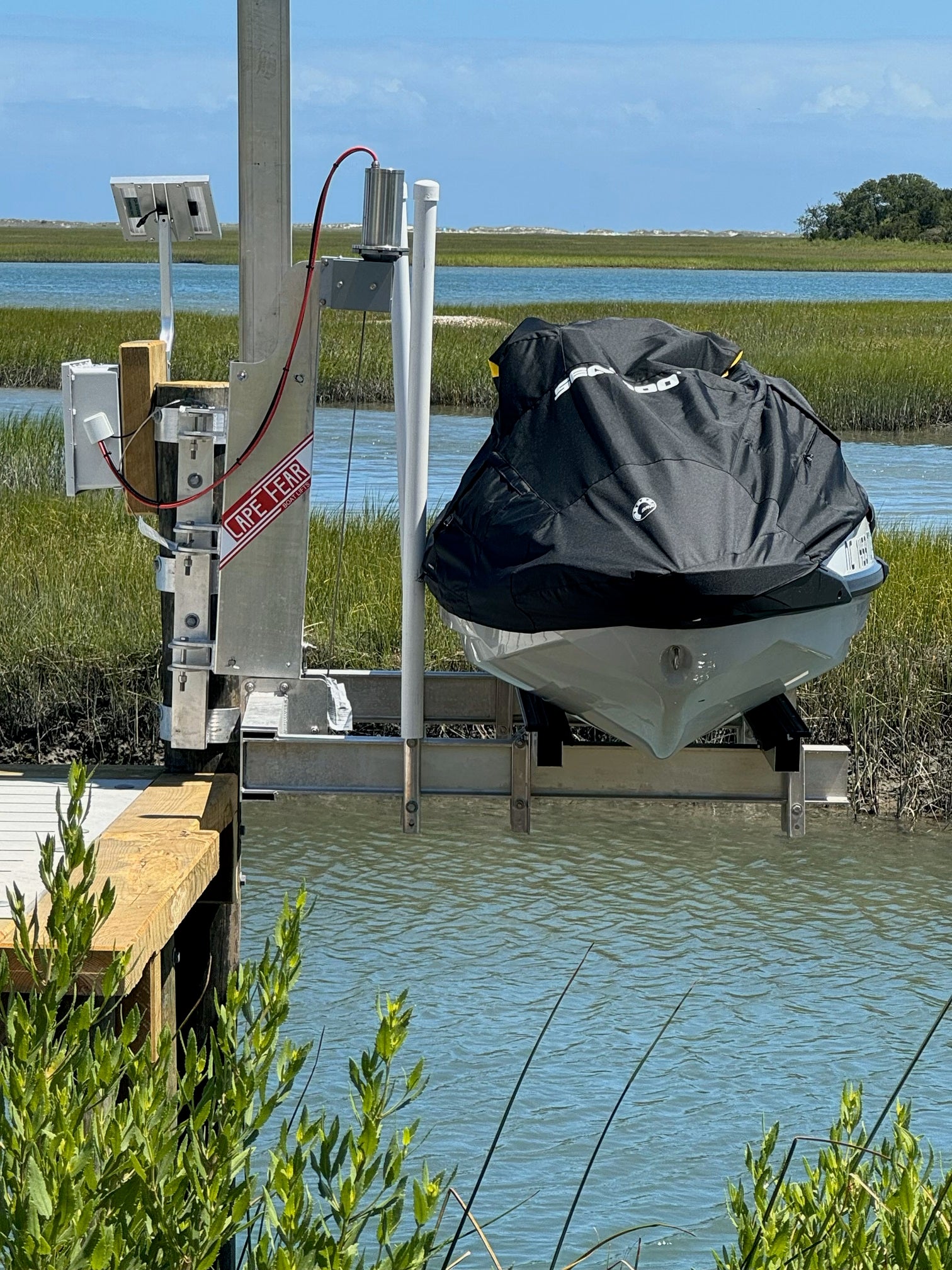 PWC and Skiff Lifts